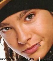 Galerie Tom - Aici puneti poze cu simpaticul Tom Kaulitz de la - Tokio Hotel